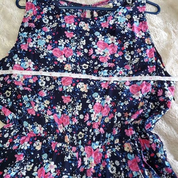 Romper. Retro flower design. - Picture 6 of 7